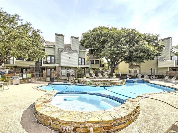 3117  Sondra Drive  208, Fort Worth Texas 76107