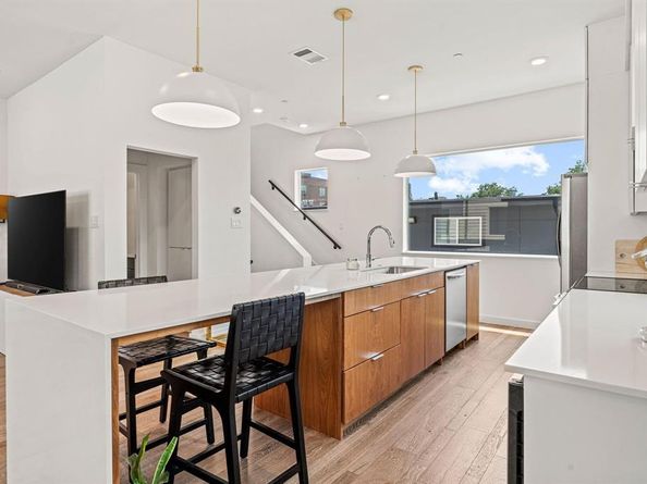5016  Bryan Street  101, Dallas Texas 75206
