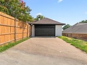 3005  Club Hill Drive , Garland Texas 75043
