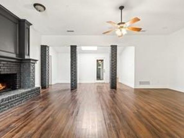 3005  Club Hill Drive , Garland Texas 75043
