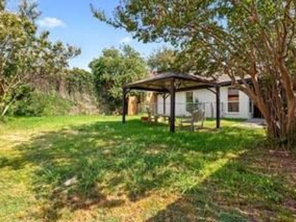 3005  Club Hill Drive , Garland Texas 75043