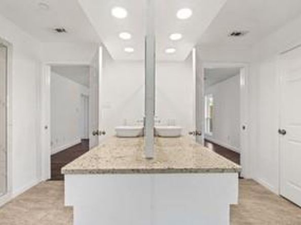 3005  Club Hill Drive , Garland Texas 75043