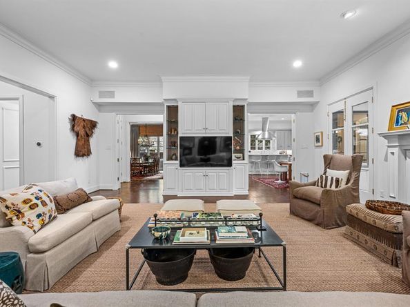 5349  Drane Drive , Dallas Texas 75209