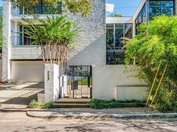 3818  Turtle Creek Drive 