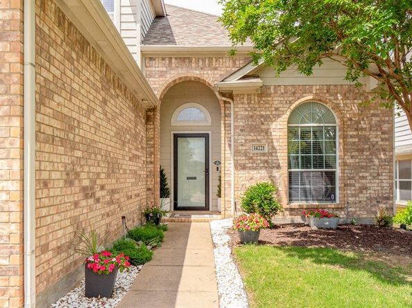 14221  Tijuana Trail , Fort Worth Texas 76052