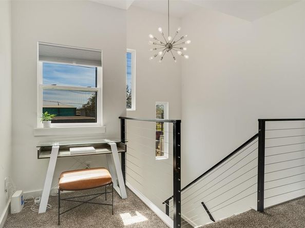 3725  Toronto Street , Dallas Texas 75212