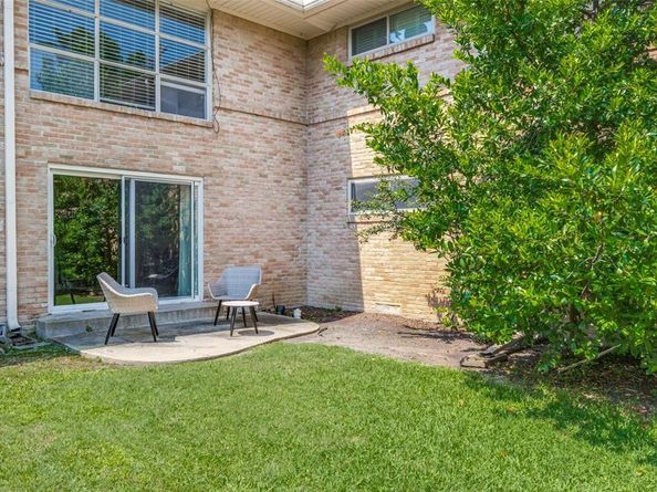 6131  Bandera Avenue  A, Dallas Texas 75225