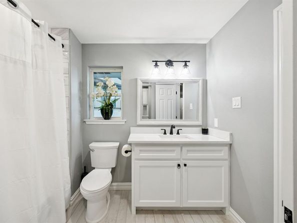 7018  Blackwood Drive , Dallas Texas 75231