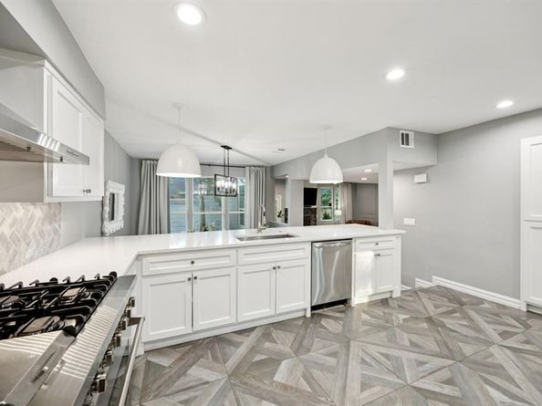 7018  Blackwood Drive , Dallas Texas 75231