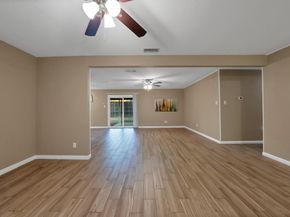 515  Buffalo Drive , Arlington Texas 76013
