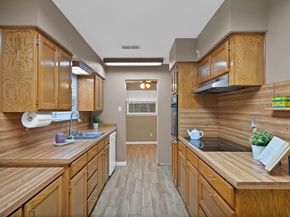 515  Buffalo Drive , Arlington Texas 76013