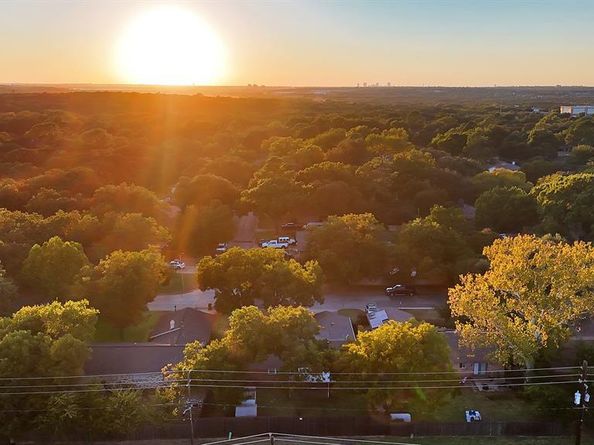515  Buffalo Drive , Arlington Texas 76013