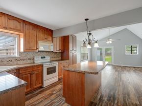 313 W 7th Street , Irving Texas 75060