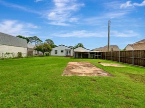 313 W 7th Street , Irving Texas 75060