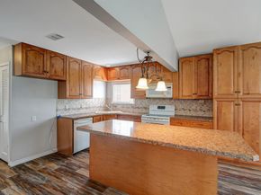 313 W 7th Street , Irving Texas 75060