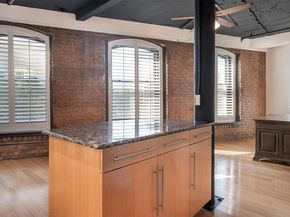 910  Houston Street  204, Fort Worth Texas 76102