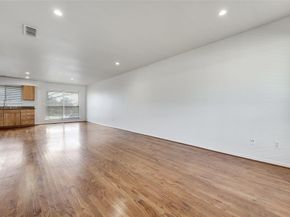 4616 W Lovers Lane  218, Dallas Texas 75209