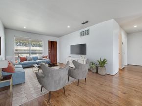 4616 W Lovers Lane  218, Dallas Texas 75209