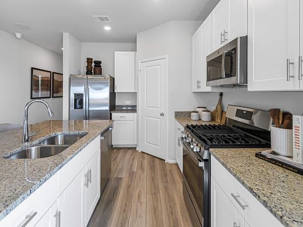 15020  Cactus Blossom Boulevard , Fort Worth Texas 76052