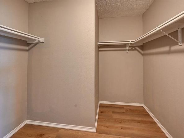 225  Stoneridge Drive , Mesquite Texas 75149