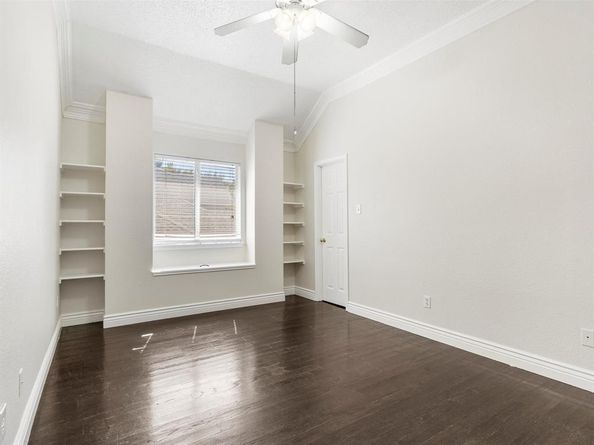 7121  Raintree Way , Denton Texas 76210