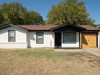 3732  Charlotte Drive 