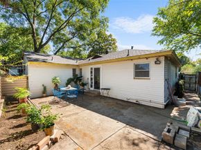 3013  Emmett Street , Dallas Texas 75211