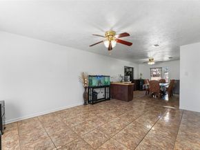 3013  Emmett Street , Dallas Texas 75211