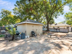 3013  Emmett Street , Dallas Texas 75211