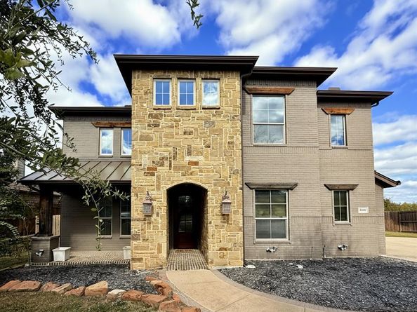 5404  Paloma Blanca Drive , Fort Worth Texas 76179