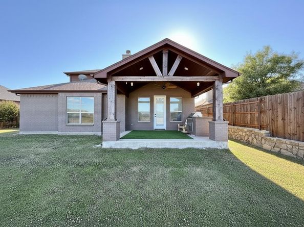 5404  Paloma Blanca Drive , Fort Worth Texas 76179