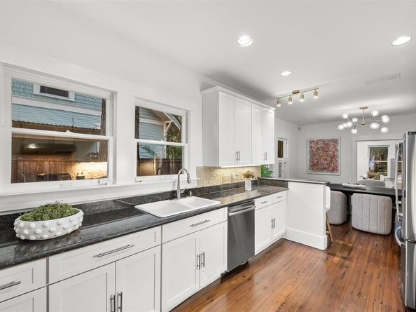 5630  Willis Avenue , Dallas Texas 75206