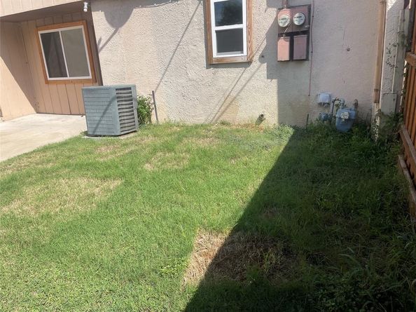 5734  Harvest Hill Road , Dallas Texas 75230