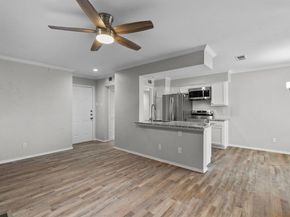 5726  Marvin Loving Drive  224, Garland Texas 75043