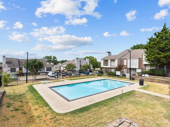 5726  Marvin Loving Drive  224, Garland Texas 75043