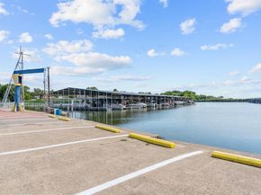 5726  Marvin Loving Drive  224, Garland Texas 75043