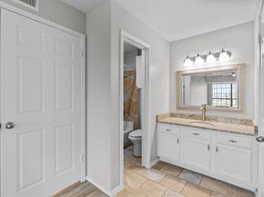 5726  Marvin Loving Drive  224, Garland Texas 75043