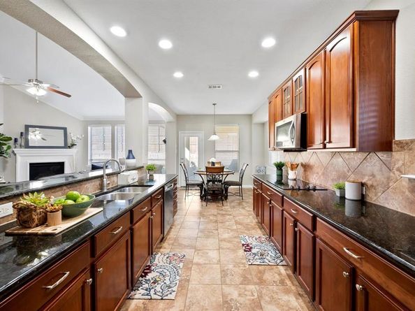 4329  Thorp Lane , Fort Worth Texas 76244