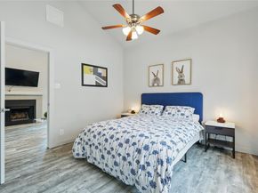 5963  Ross Avenue  202, Dallas Texas 75206