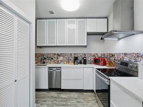 5963  Ross Avenue  202, Dallas Texas 75206