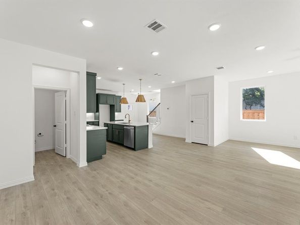 2637  Lost Maples Lane , Dallas Texas 75228