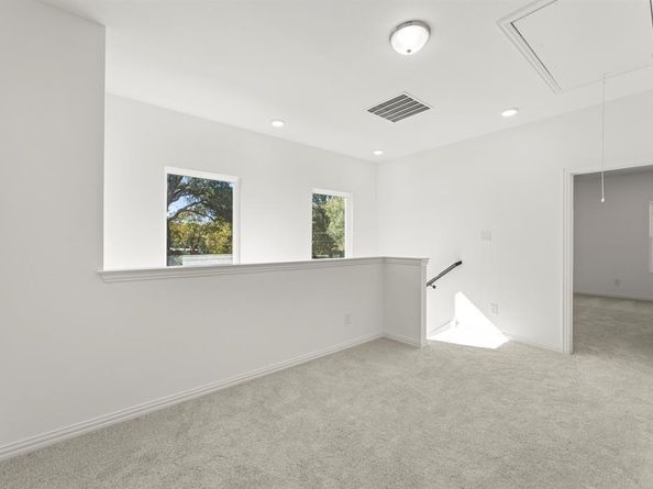 2637  Lost Maples Lane , Dallas Texas 75228