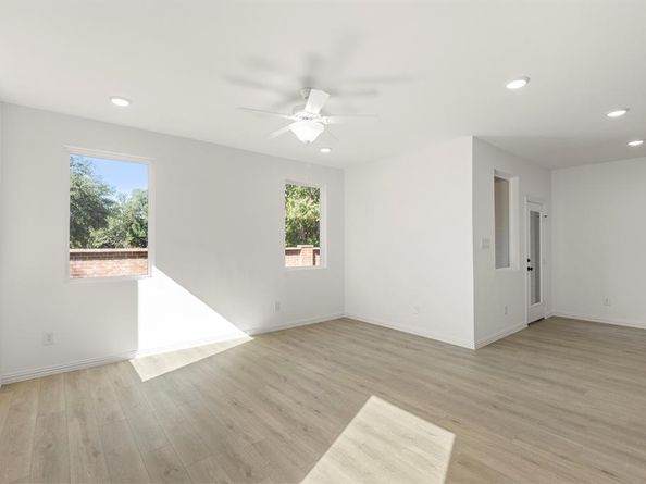 2637  Lost Maples Lane , Dallas Texas 75228