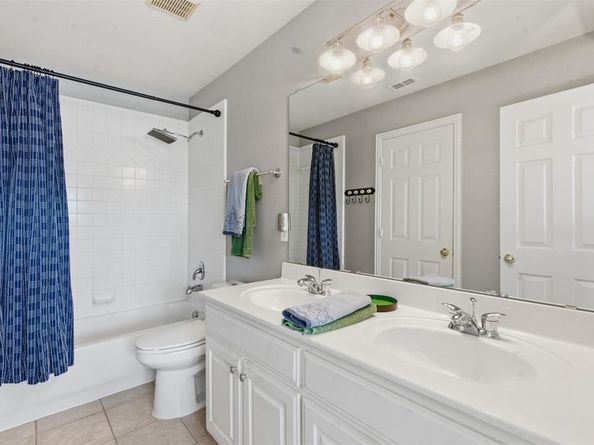 2537  Clearlake Drive , Grand Prairie Texas 75054