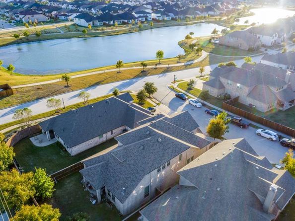 4150  Sanders Drive , Celina Texas 75009