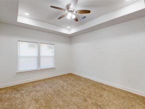 1615  Poplar Street , Dallas Texas 75215