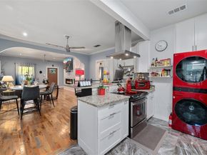 2832  Forest Avenue , Fort Worth Texas 76112