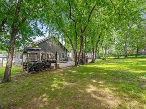 2832  Forest Avenue , Fort Worth Texas 76112