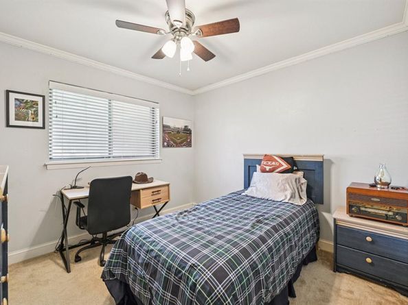 8631  Charing Cross Lane , Dallas Texas 75238