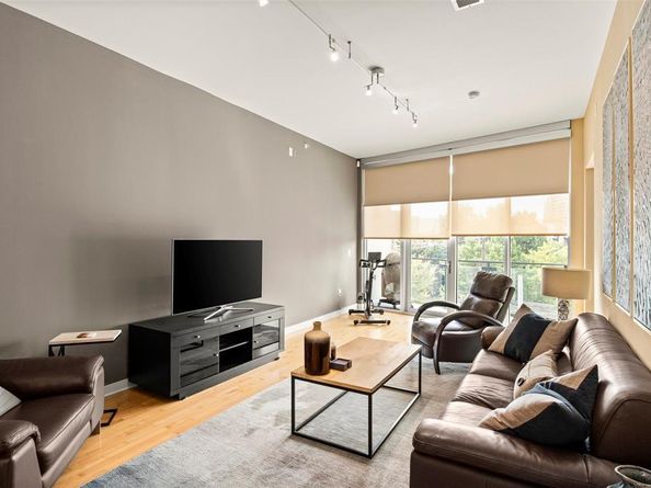 2950  Mckinney Avenue  412, Dallas Texas 75204